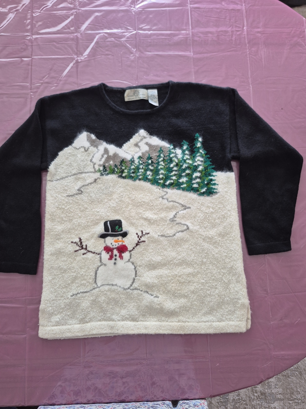 Vintage Women’s Festive Holiday Christmas Snowman All Over Motif Sweater Small